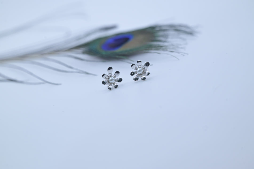 Pearl Flower Earrings