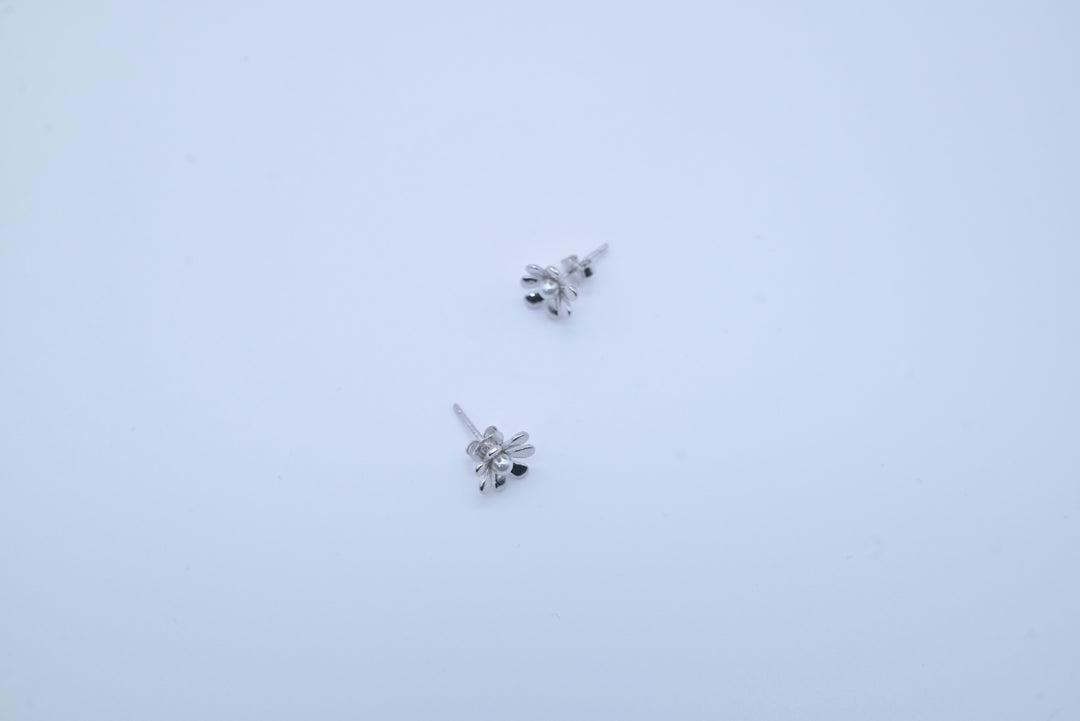 Pearl Flower Earrings